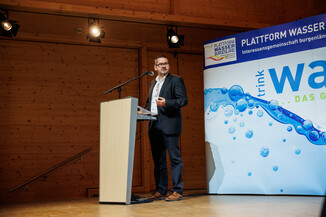 Bild 14 / 76