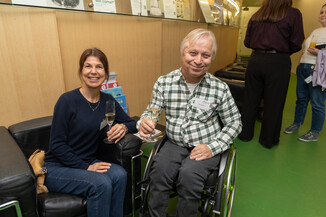 Bild 42 / 215
