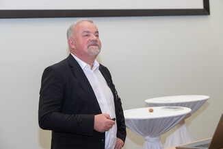 Bild 88 / 215