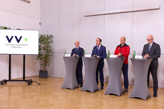 Bild 13 / 28