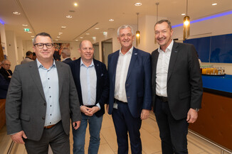 Bild 9 / 72