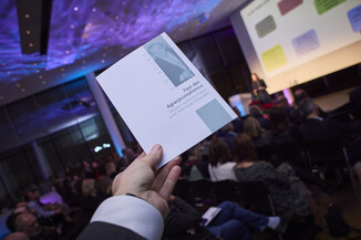 Bild 83 / 156