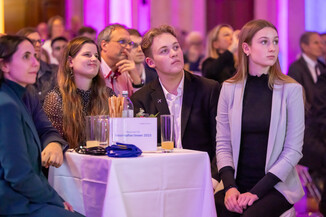 Bild 6 / 309