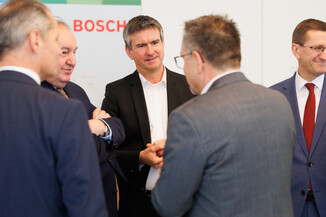 Bild 17 / 145
