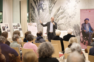 Bild 10 / 44