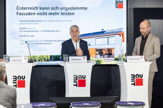 Bild 33 / 85