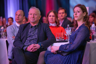 Bild 50 / 143