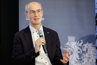 Bild 8 / 32