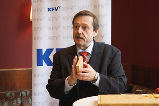 Bild 10 / 11