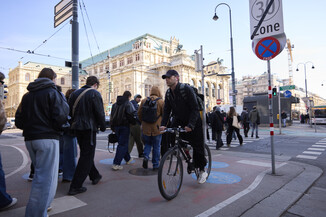 Bild 6 / 26