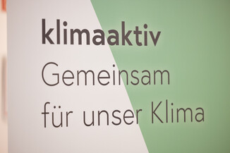 Bild 6 / 141