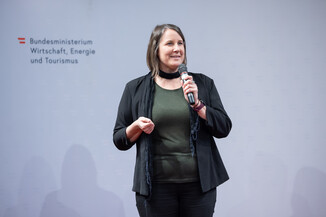 Bild 7 / 141