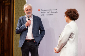 Bild 22 / 141