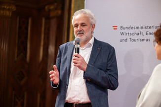 Bild 26 / 141