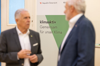 Bild 124 / 141