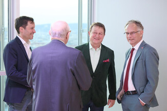 Bild 7 / 125