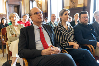 Bild 43 / 182