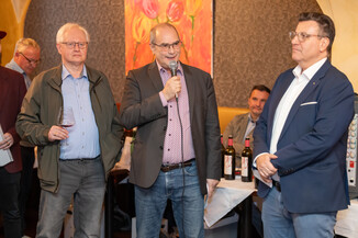 Bild 15 / 191