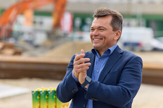 Bild 14 / 49