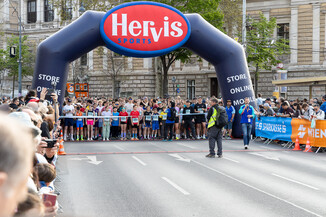 Bild 14 / 162