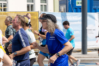 Bild 84 / 215