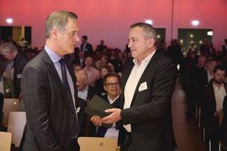 Bild 48 / 297