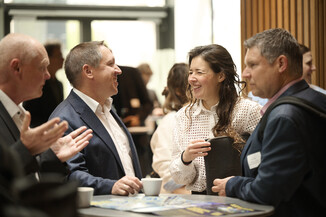 Bild 29 / 231