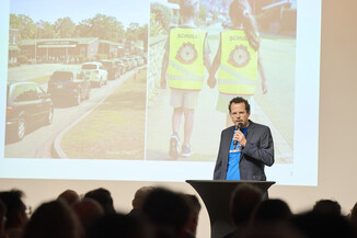 Bild 56 / 231