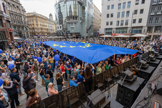 Bild 7 / 221
