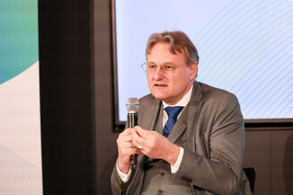 Bild 13 / 45