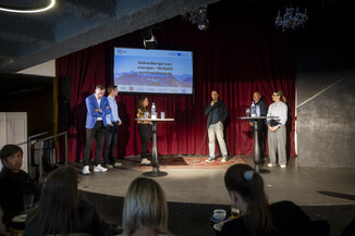 Bild 20 / 95