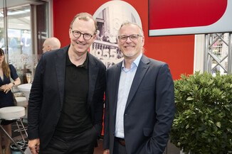 Bild 13 / 210