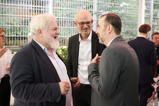 Bild 52 / 210