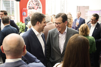 Bild 54 / 210