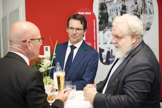 Bild 169 / 210
