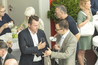 Bild 197 / 210