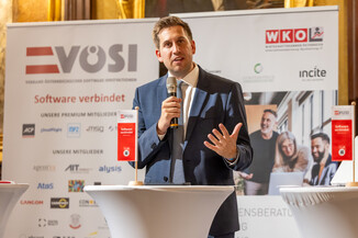 Bild 17 / 306