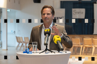 Bild 32 / 68