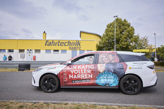 Bild 7 / 121