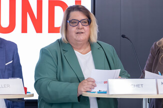 Bild 16 / 51