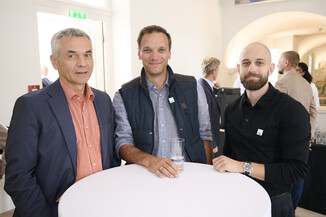 Bild 10 / 287