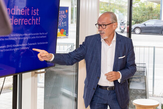 Bild 9 / 24