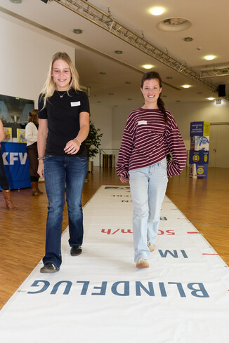 Bild 32 / 40