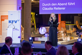 Bild 16 / 248