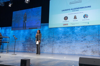 Bild 536 / 603