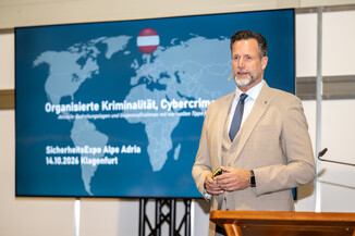 Bild 11 / 22