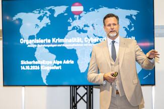 Bild 13 / 22