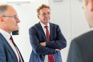 Bild 8 / 166