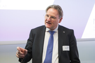 Bild 8 / 57