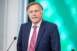 Bild 7 / 46
